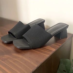 Black block-heeled mules size 40